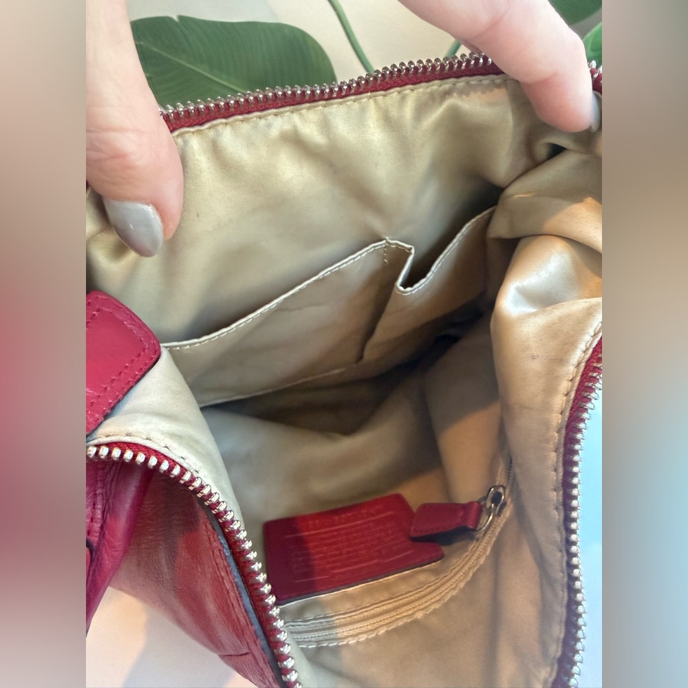 Coach ‘Kristin Woven Leather Hobo’ - Picture 10 of 13